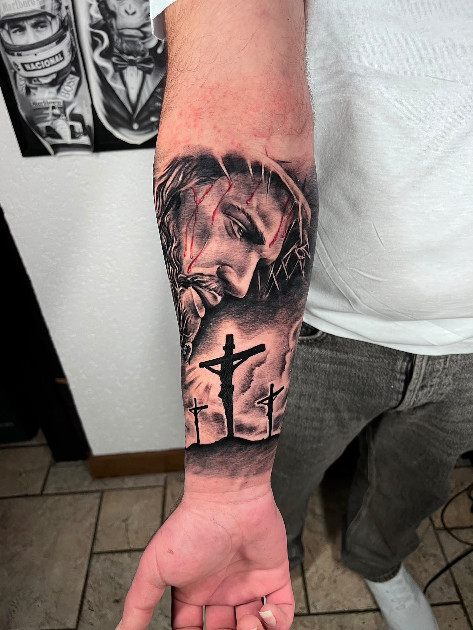 Porträt & Kreuze — Tattoo von Ciprian Grapa